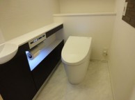 最新の設備で使いやすくオシャレなトイレに